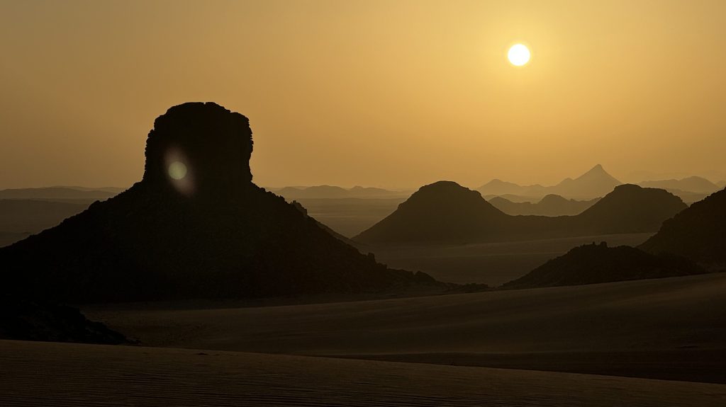 SOLO THROUGH NORTH AND SOUTH&nbsp;ALGERIA